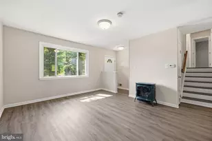 8215 Virginia Ln, Frederick, MD 21704 - Photo 14