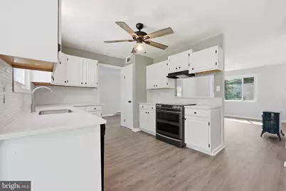 8215 Virginia Lane, Frederick, MD 21704 - Photo 6
