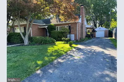 604 Grant Place, Frederick, MD 21702 - Photo 2