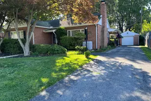 604 Grant Pl, Frederick, MD 21702 - Photo 2
