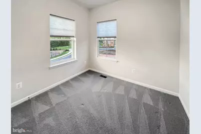414 Matlock Ln, Frederick, MD 21701 - Photo 12