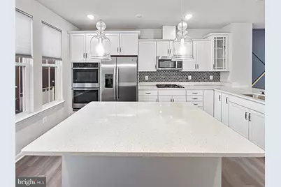 414 Matlock Ln, Frederick, MD 21701 - Photo 4