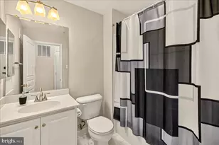 1794 Poolside Way, Frederick, MD 21701 - Photo 24