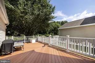 9693 Royal Crest Cir, Frederick, MD 21704 - Photo 26
