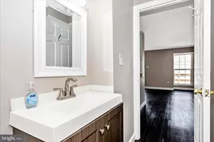 572 Hollyberry Way, Frederick, MD 21703 - Photo 14