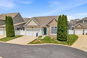 4 Lamar Ln, Middletown, MD 21769 - Photo 1