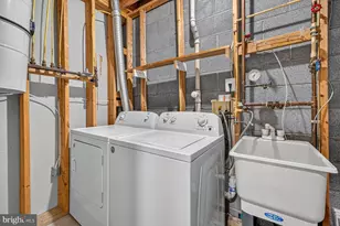 6116 Newport Terrace, Frederick, MD 21701 - Photo 22