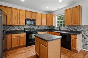 615 Amberfield Rd, Frederick, MD 21703 - Photo 12
