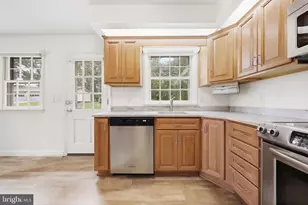 14027 Peddicord, Mount Airy, MD 21771 - Photo 18