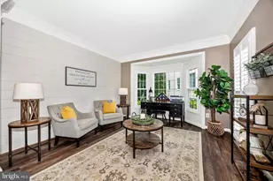 6353 Knollwood Ct, Frederick, MD 21701 - Photo 8