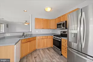 2504 Shelley Cir, Frederick, MD 21702 - Photo 4