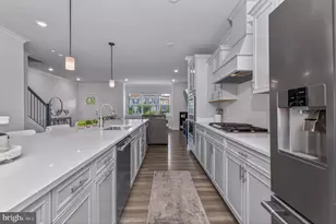 1328 Monocacy Crossing Pkwy, Brunswick, MD 21716 - Photo 2
