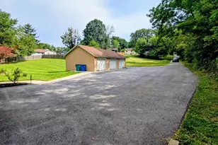 14419 Peddicord Rd, Mount Airy, MD 21771 - Photo 10