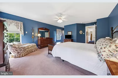 10231 Royal Saint Andrews Place, Ijamsville, MD 21754 - Photo 28