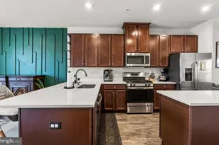 6636 Ballenger Run Blvd, Frederick, MD 21703 - Photo 8