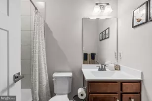 6636 Ballenger Run Blvd, Frederick, MD 21703 - Photo 18