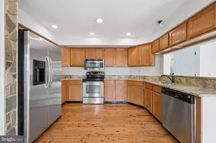 879 Waterford Dr, Frederick, MD 21702 - Photo 28