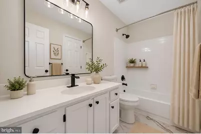 879 Waterford Drive, Frederick, MD 21702 - Photo 12