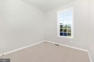 306 E Baughmans Ln, Frederick, MD 21702 - Photo 12