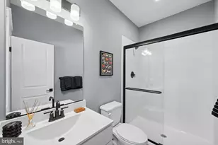 2721 Pavilion Ln, Adamstown, MD 21710 - Photo 32
