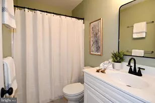 2710 Hillfield Dr, Frederick, MD 21702 - Photo 40
