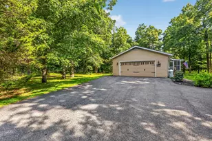 10820 Gambrill Park Rd, Frederick, MD 21702 - Photo 36