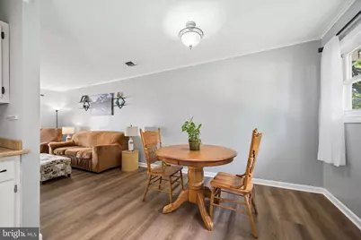 902 Young Place, Frederick, MD 21702 - Photo 4