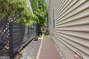 300 Catoctin Ave, Frederick, MD 21701 - Photo 36
