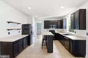300 Catoctin Ave, Frederick, MD 21701 - Photo 8
