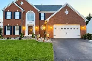 1811 Cyril Ct, Frederick, MD 21701 - Photo 2
