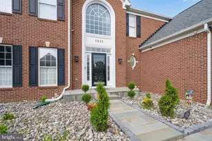 1811 Cyril Ct, Frederick, MD 21701 - Photo 4