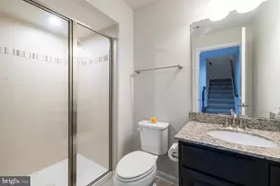 5861 Oakdale Vlg Rd, Ijamsville, MD 21754 - Photo 30