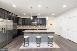 5861 Oakdale Vlg Rd, Ijamsville, MD 21754 - Photo 4