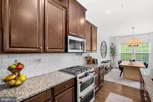 601 Canal Town St, Brunswick, MD 21716 - Photo 26