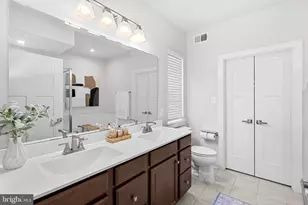 601 Canal Town St, Brunswick, MD 21716 - Photo 36