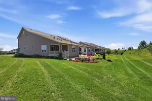 2495 Silver Leaf Dr, Frederick, MD 21702 - Photo 4