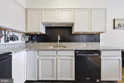 125 Heathfield Drive, Frederick, MD 21702 - Photo 18