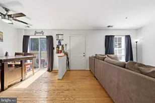 125 Heathfield Dr, Frederick, MD 21702 - Photo 2