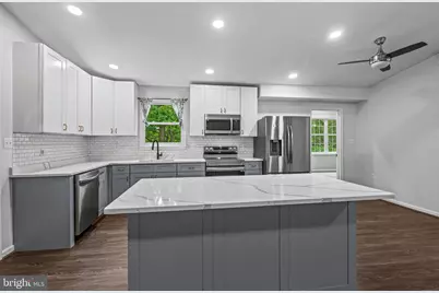 2816 Ballenger Creek Pike, Frederick, MD 21703 - Photo 10