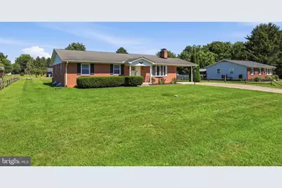 7913 Juniper Drive, Frederick, MD 21702 - Photo 2