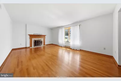 7913 Juniper Drive, Frederick, MD 21702 - Photo 6