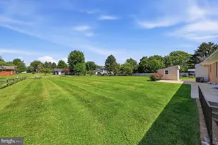7913 Juniper Dr, Frederick, MD 21702 - Photo 40