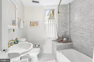 241 E Church St, Frederick, MD 21701 - Photo 36