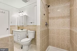 6914 Alex Ct, Frederick, MD 21703 - Photo 6
