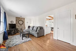 903 E C Street E, Brunswick, MD 21716 - Photo 6