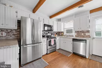 903 E C Street E, Brunswick, MD 21716 - Photo 16