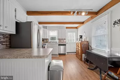 903 E C Street E, Brunswick, MD 21716 - Photo 12