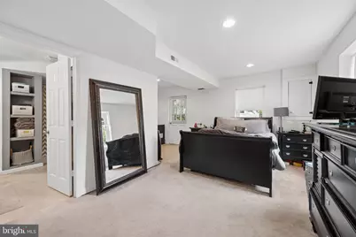 903 E C Street E, Brunswick, MD 21716 - Photo 32