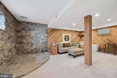 903 E C Street E, Brunswick, MD 21716 - Photo 40