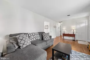 903 E C Street E, Brunswick, MD 21716 - Photo 8